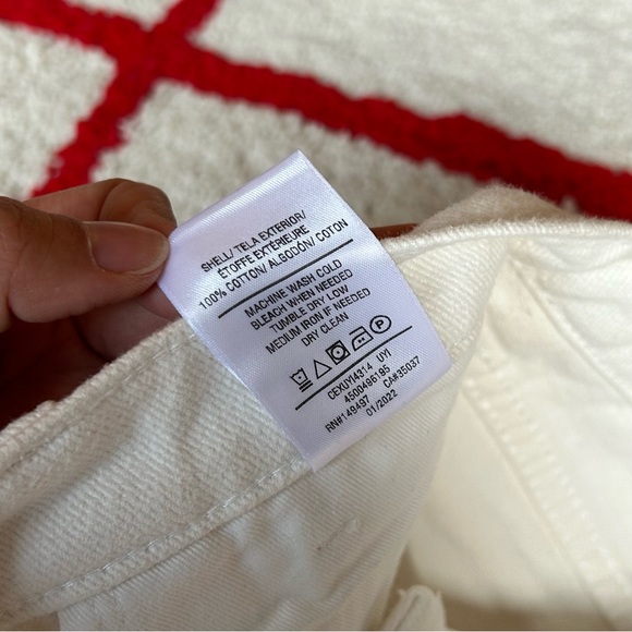 Joe’s Jeans White Denim Shorts - Picture 7 of 7